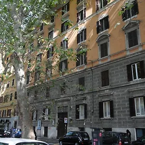 vatican-townhouse.it-romehotels.com/